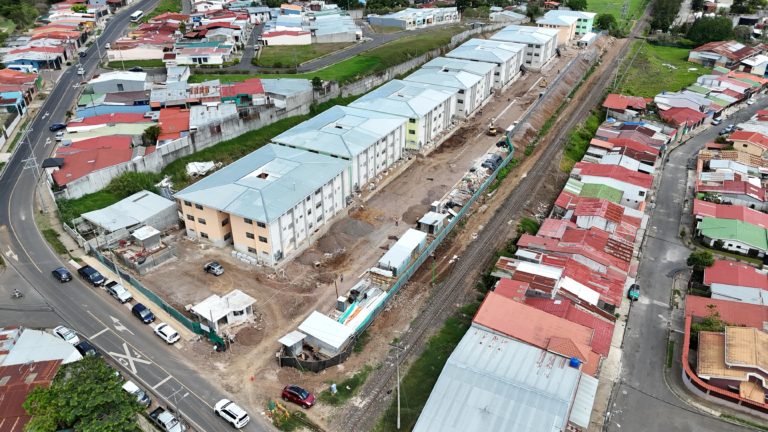 BANHVI ejecuta 28 proyectos de vivienda social que beneficiarán a más de 2300 familias