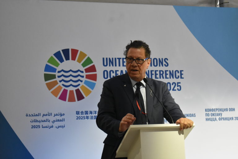 Diputaciones llaman a cuentas a canciller y jerarca del Minae por retiro de acreditaciones a científicos en UNOC 3