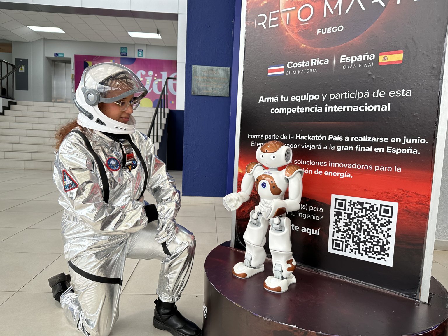 Imagen principal del artículo: Más de 350 universitarios costarricenses inscritos en la hackathon de "Reto Marte" idean soluciones