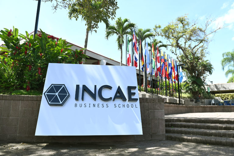 INCAE reunirá a especialistas para analizar innovación y futuro de la salud en América Latina