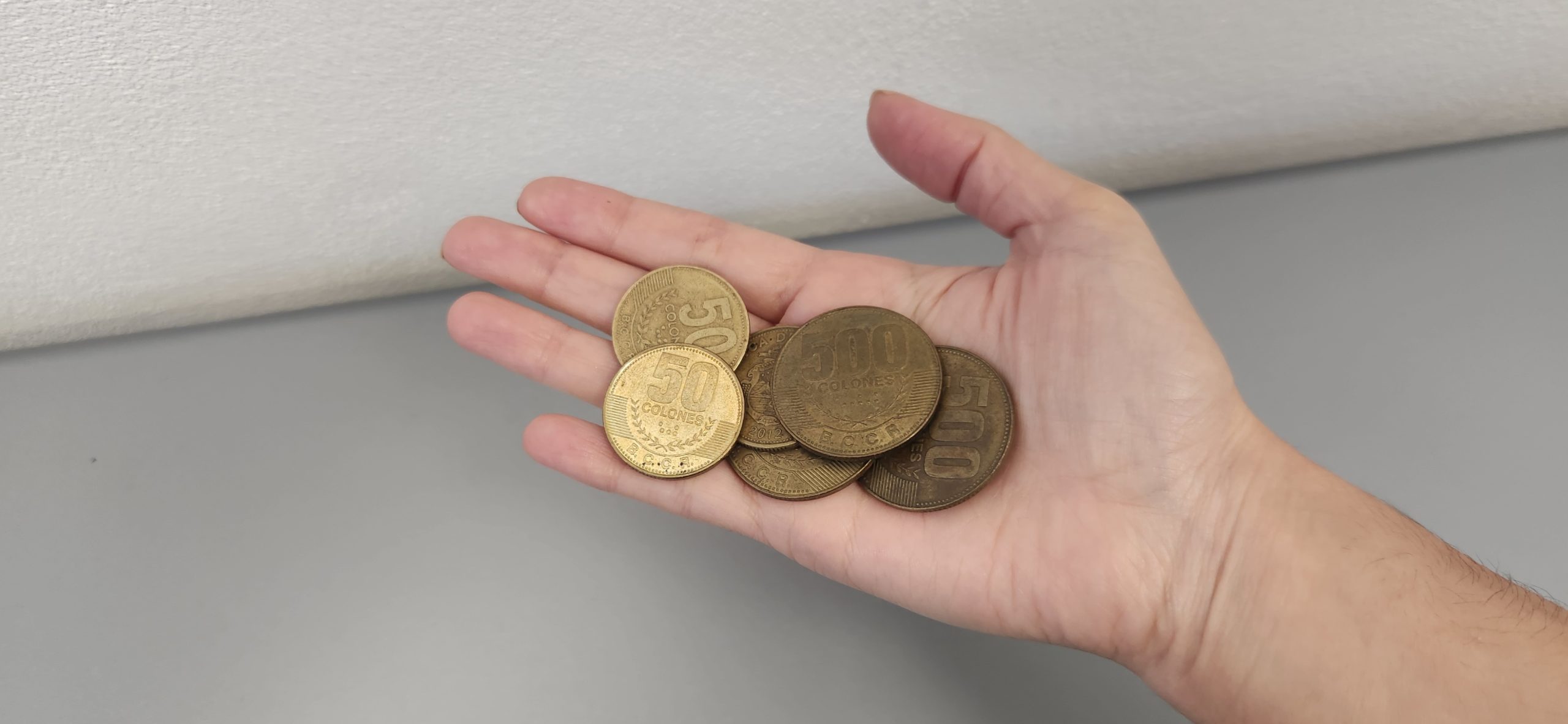 Imagen principal del artículo: BCR recibirá monedas de 50 y 500 colones los miércoles ante su salida de circulación