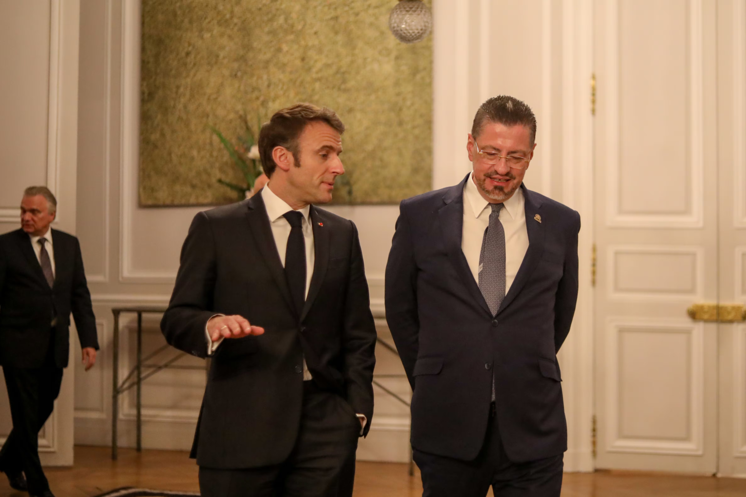 Imagen principal del artículo: En el Día Mundial de los Océanos, parlamentarios de 39 países piden a Chaves y a Macron un tratado contra los combustibles fósiles