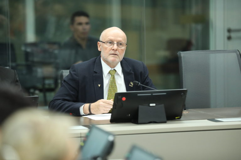 Sugef indicó a vicepresidente que no requería informe previo para destituir junta directiva del Banco Nacional