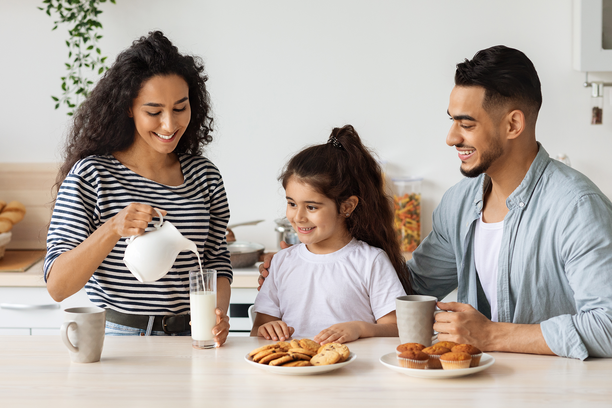 Imagen principal del artículo: Costa Rica lidera en consumo de leche en Latinoamérica y fortalece su producción local