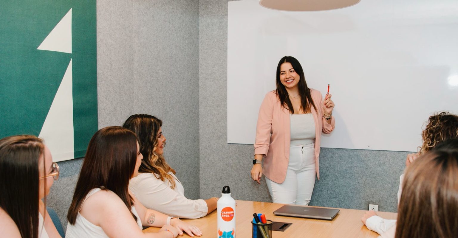 Imagen principal del artículo: Costarricense transforma la forma de aprender inglés en América Latina