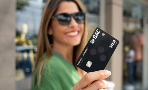 Imagen principal del artículo: Llega a Centroamérica la nueva tarjeta de crédito Avianca Lifemiles en alianza con BAC y Visa