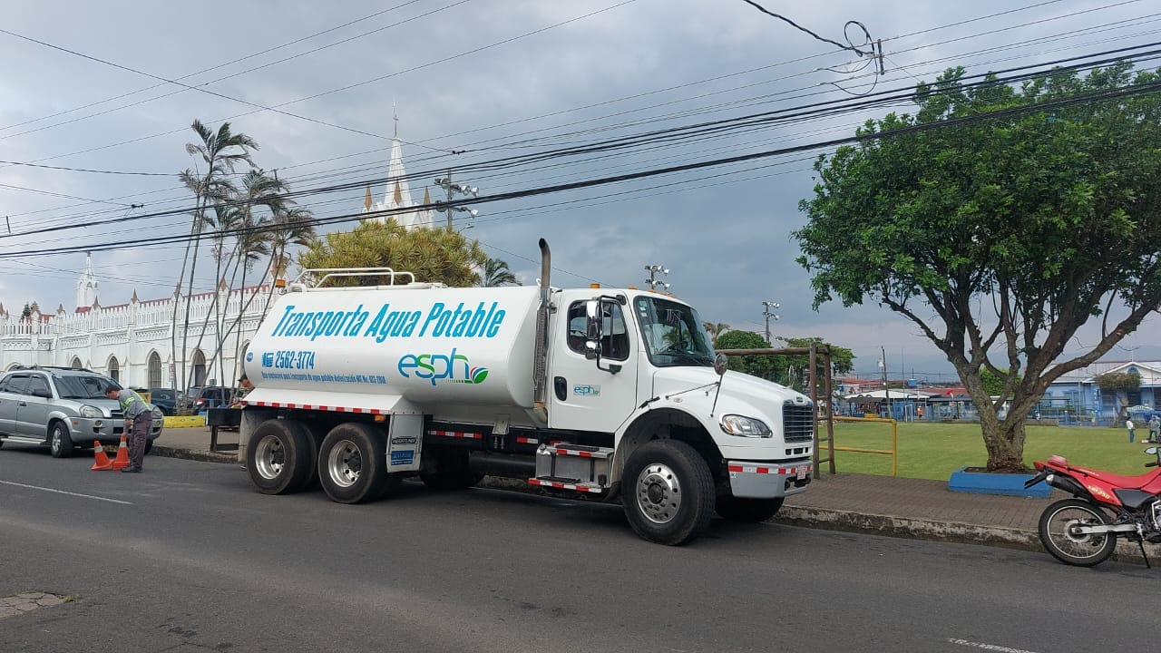 Imagen principal del artículo: ESPH lanza visor en tiempo real para ubicar camiones cisterna