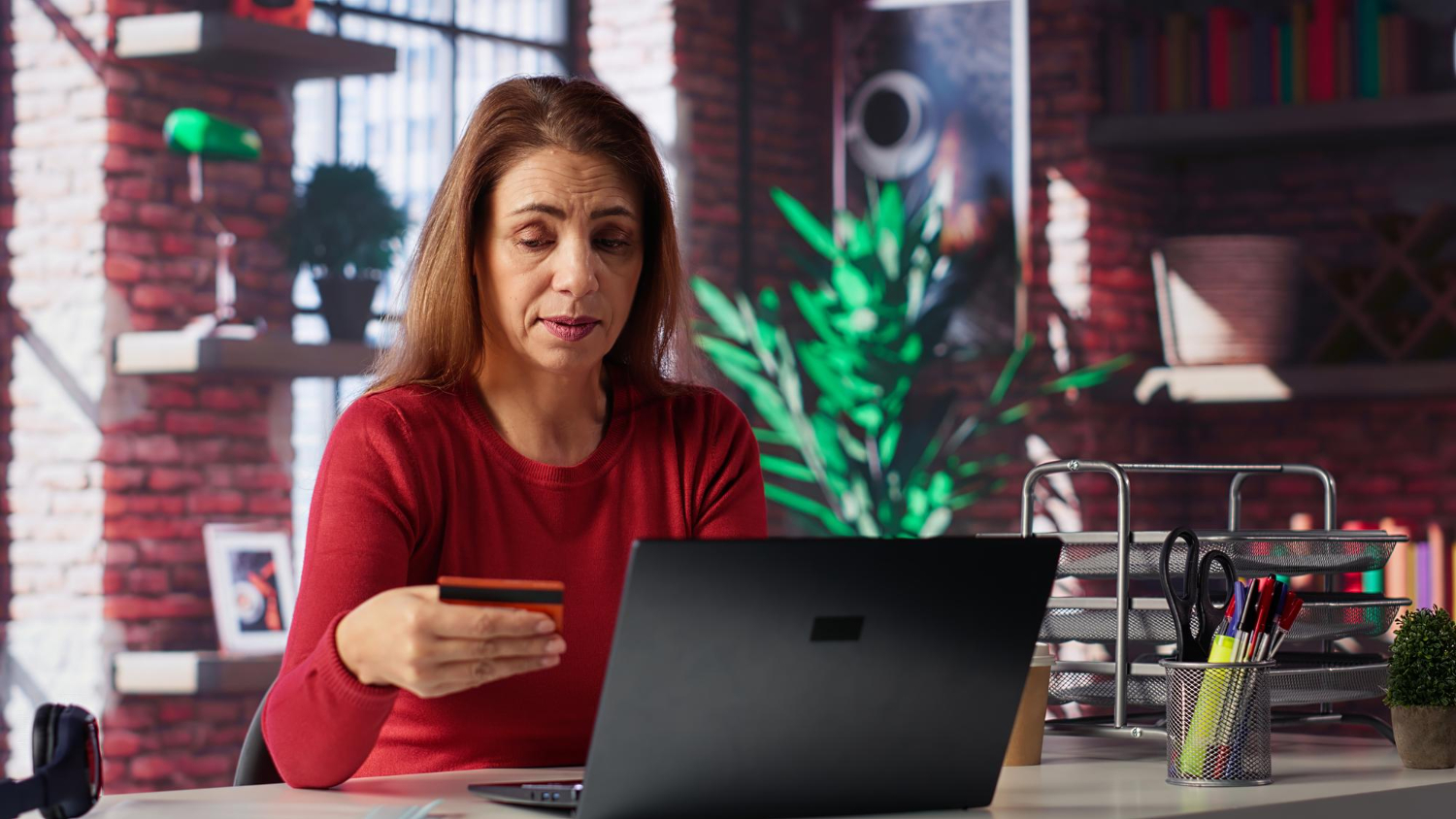 Imagen principal del artículo: Mensajes falsos de entregas: la estafa en el comercio digital