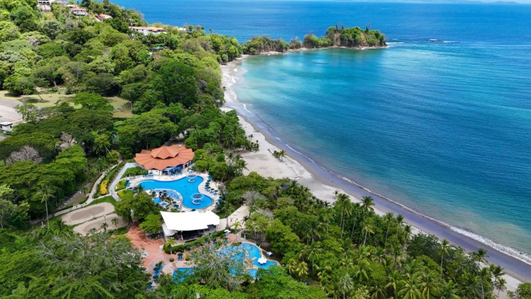 Punta Leona: Sobre la sentencia de la Sala IV y el acceso a Playa Blanca