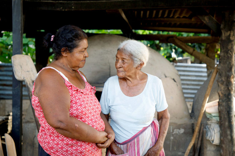 ¿La Península de Nicoya en peligro como zona azul? Investigación de la UCR alerta sobre problemas emergentes