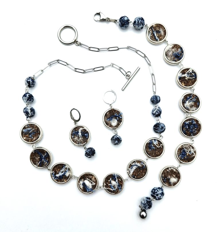 Colección de joyería une sostenibilidad y arte en tributo a Floria Castrillo