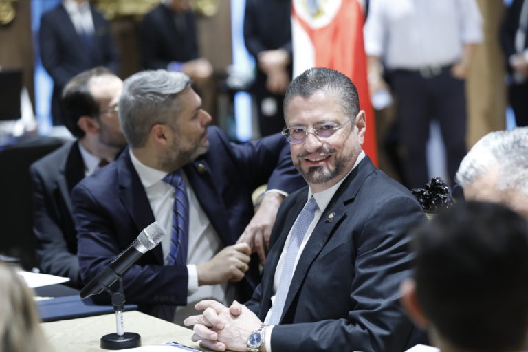 Ejecutivo impone doble veto a ajuste por inflación a pensiones de reparto en el escenario más restrictivo de la regla fiscal