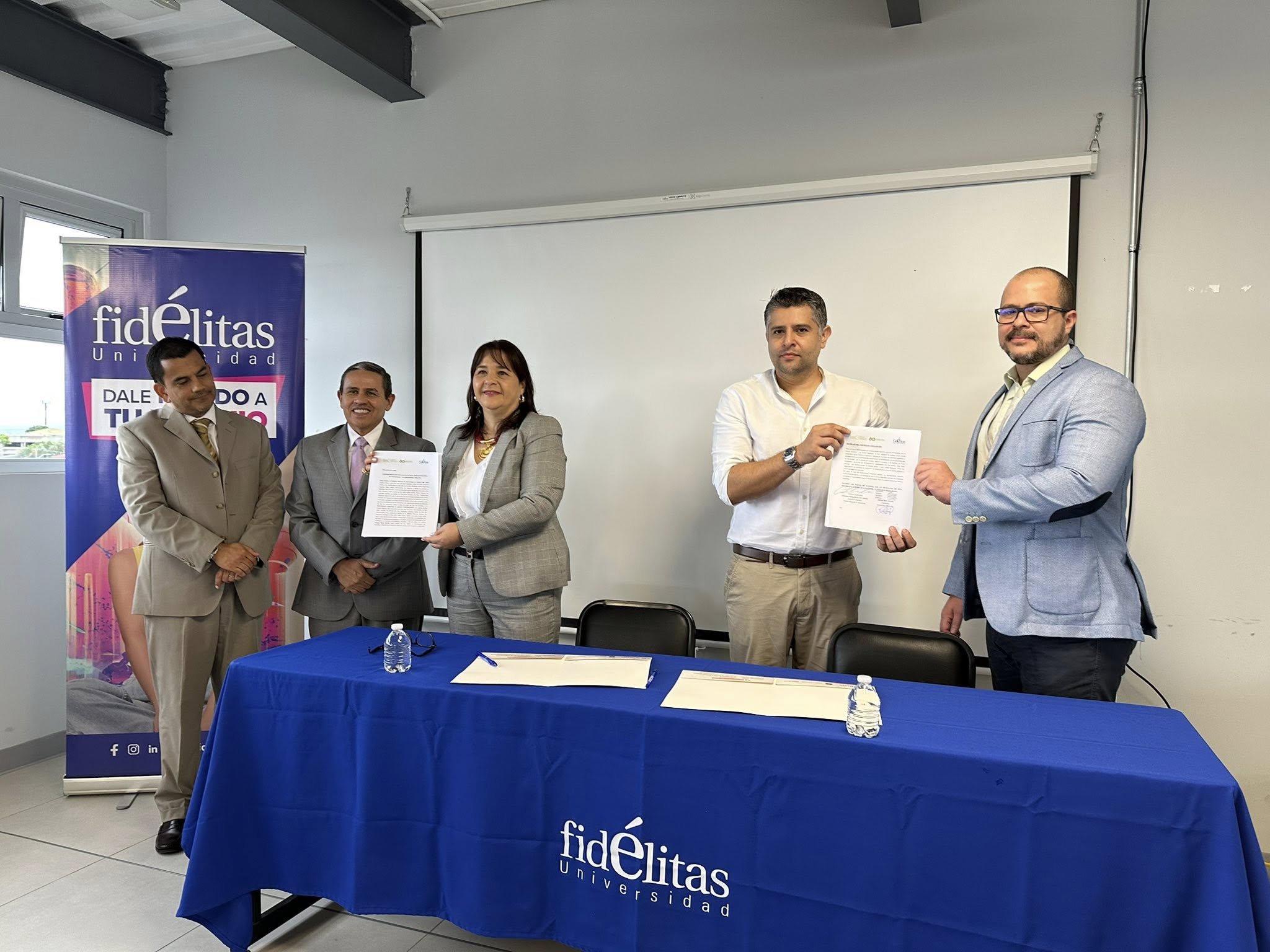 Imagen principal del artículo: Fidélitas e INA firman convenio para potenciar la formación y competitividad de las pymes