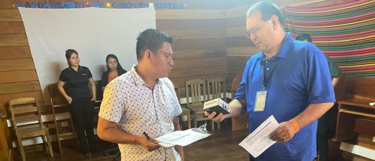 Micitt entrega equipos tecnológicos al Centro Comunitario Inteligente de Talamanca para impulsar la educación digital