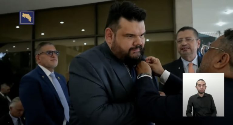 Mentir bajo juramento y salir limpio: la peligrosa doctrina de la PEP