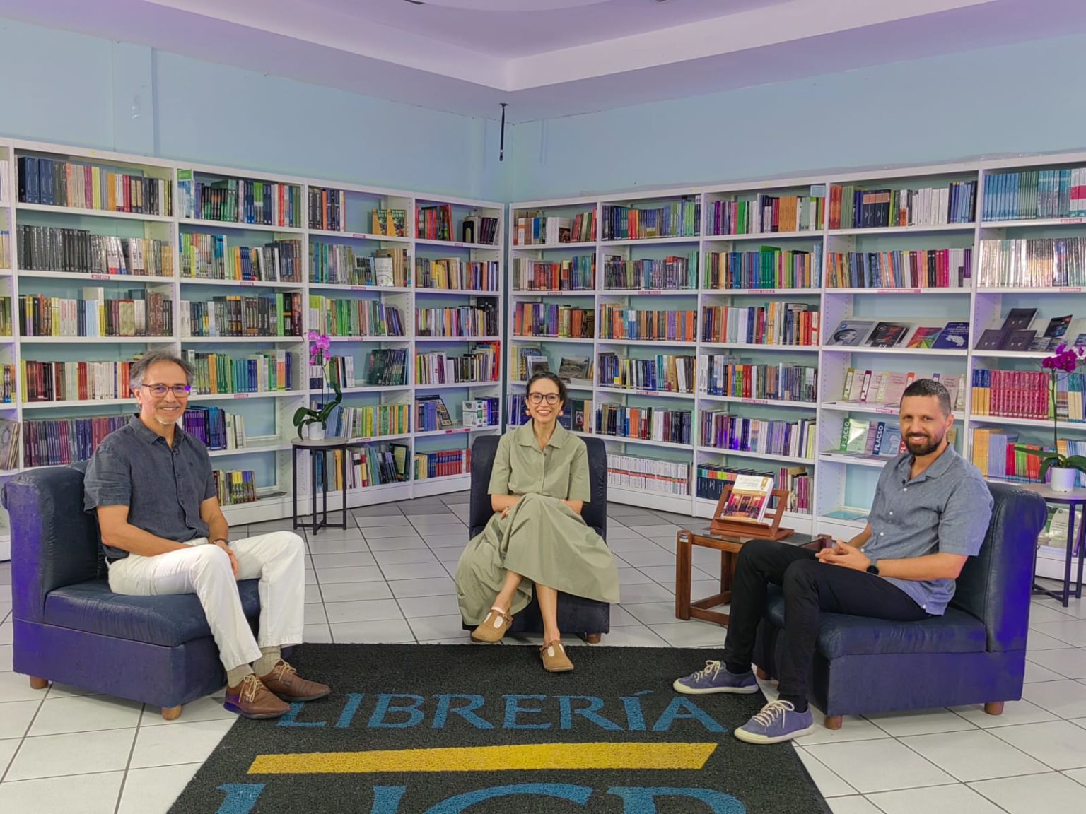 Imagen principal del artículo: “Libros al aire” regresa con nueva temporada de entrevistas literarias