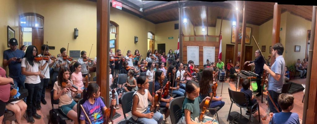 Orquesta Sinfónica de Belén debutará en el Teatro Nacional