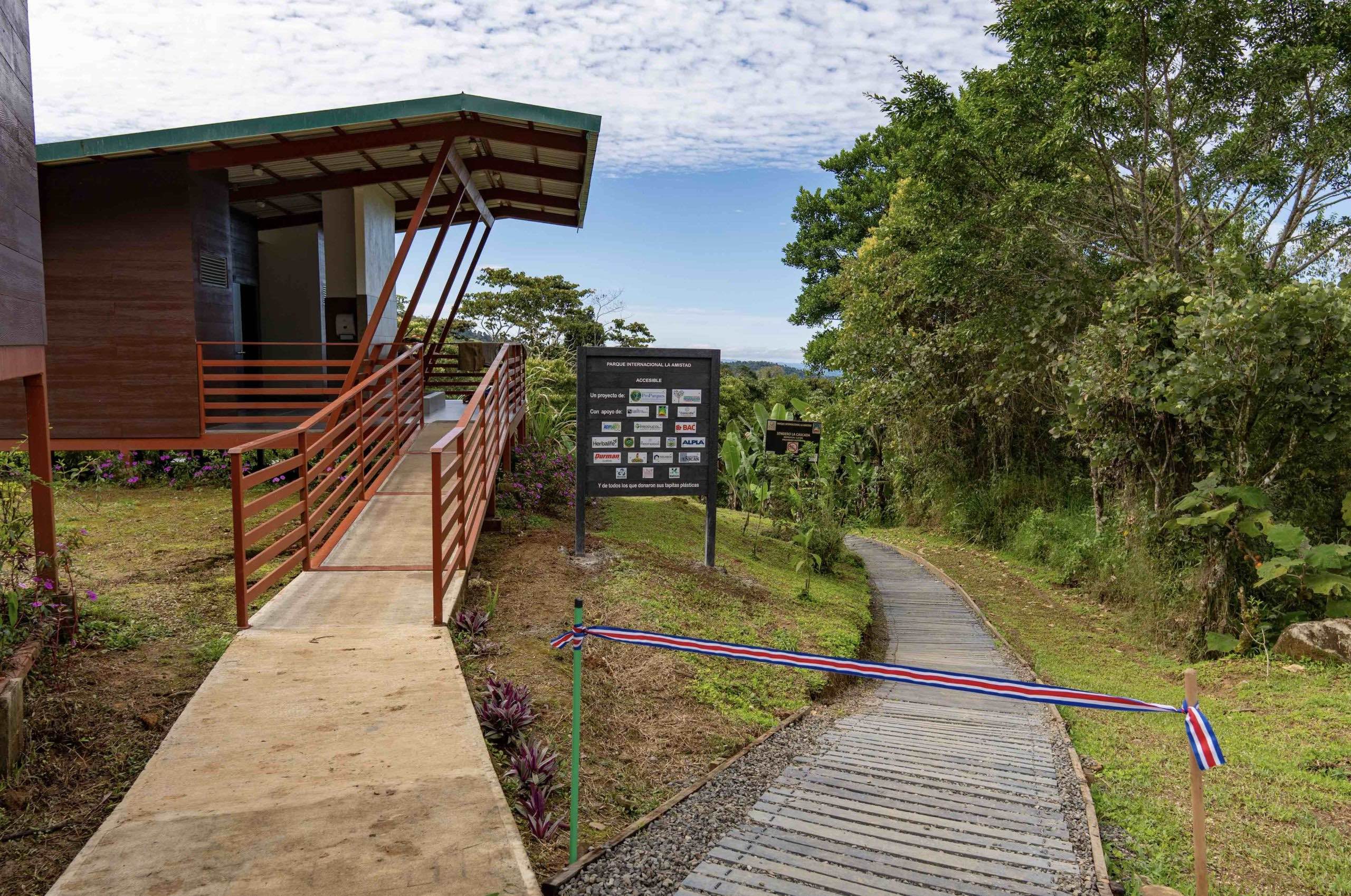 Imagen principal del artículo: MINAE invita a participar en campaña de recolección de tapitas plásticas en Orotina