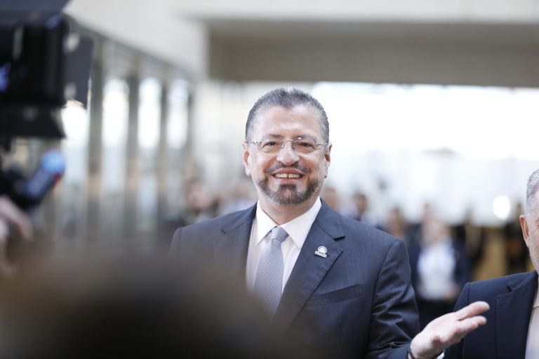 Reelección continua y Asamblea Constituyente: advertencias de la historia