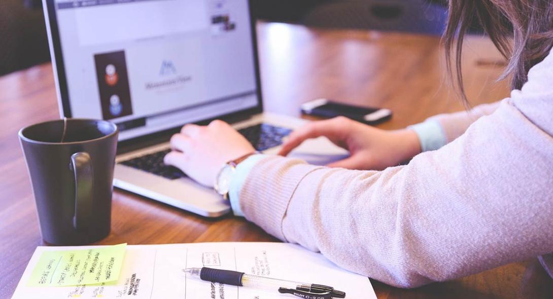 Imagen principal del artículo: Universidad Europea lanza becas del 50% para maestrías oficiales online dirigidas a estudiantes costarricenses