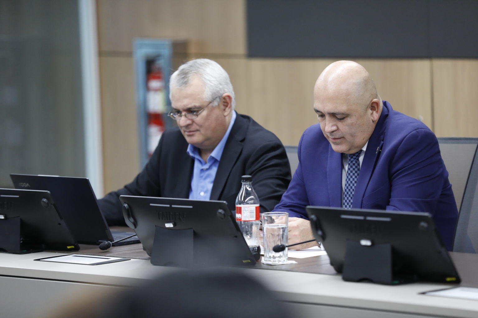 Imagen principal del artículo: Avanza proyecto que elevaría tasa de interés para créditos de entre 693.300 a 1.386.600 colones