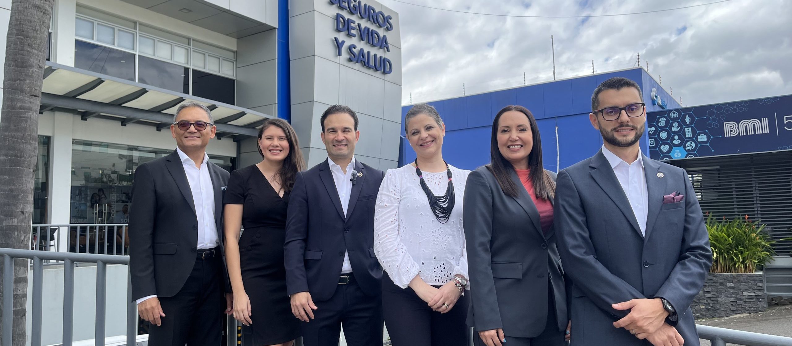 Imagen principal del artículo: BMI Seguros celebra 15 años de liderazgo y crecimiento en Costa Rica