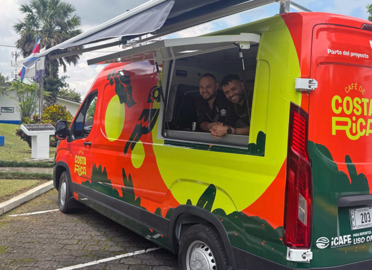 Escuela móvil recorrerá el país para fomentar producción cafetalera