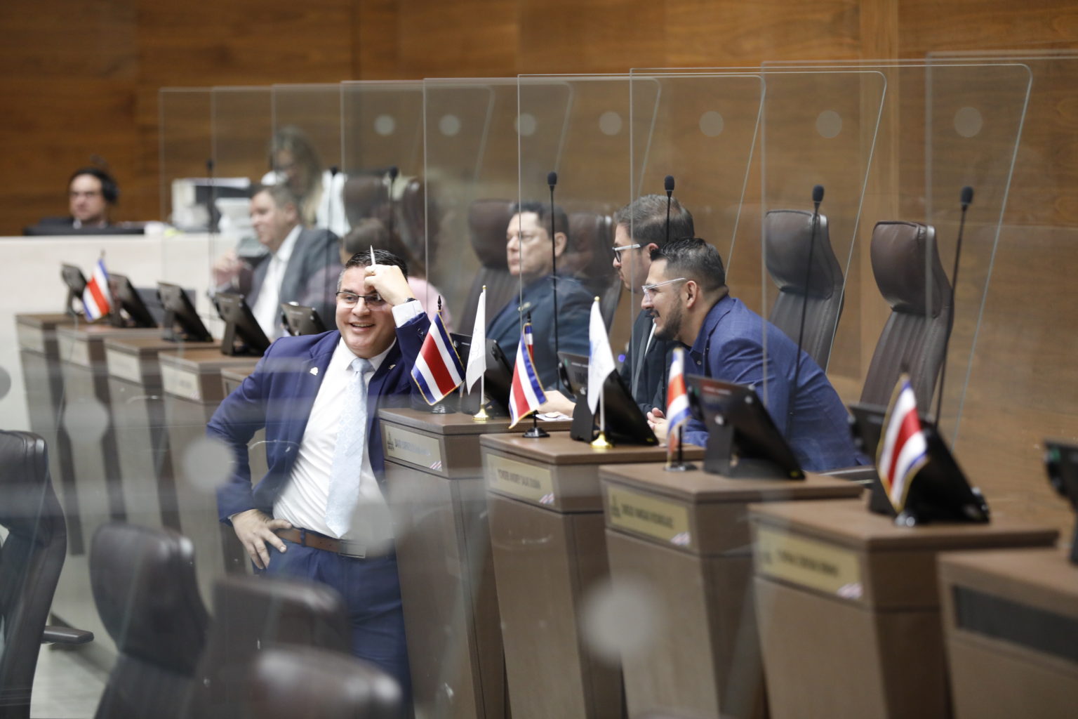 Imagen principal del artículo: Fabricio le evita a Chaves enfrentar la justicia