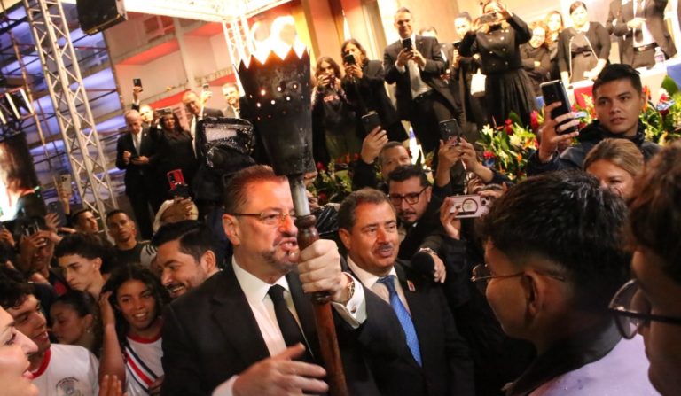 204 años de independencia y... drama electoral