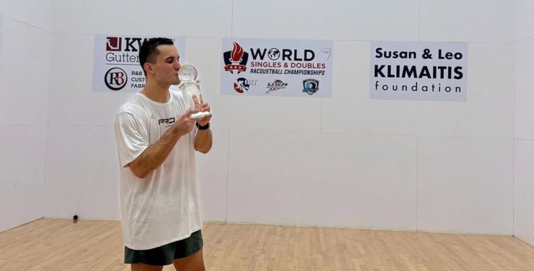 Raquetbolista tico Andrés Acuña gana el Campeonato Mundial Abierto de la IRT en Estados Unidos  