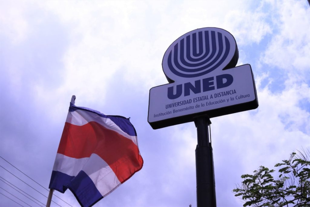 UNED abre del 29 al 31 de enero el periodo de solicitud para beca socioeconómica 2026