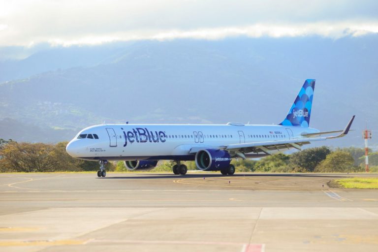 Aerolínea Jet Blue anuncia nueva ruta que conectará a Guanacaste con Florida