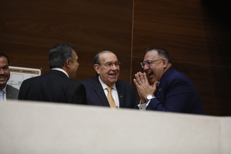 Plenario inicia deliberación del futuro judicial de Rodrigo Chaves Robles