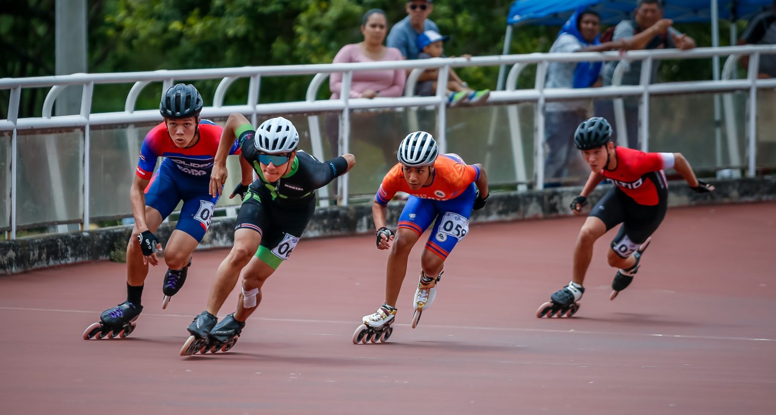 Imagen principal del artículo: Fin de semana decisivo para el patinaje de velocidad en La Sabana