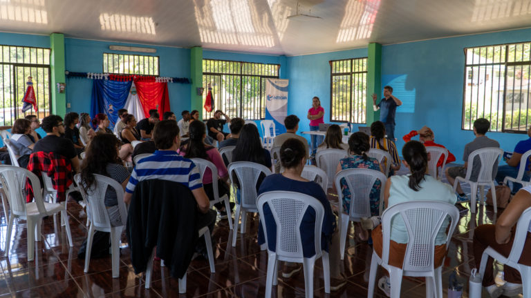 Jóvenes de 19 partidos políticos impulsan pacto ético para las próximas elecciones
