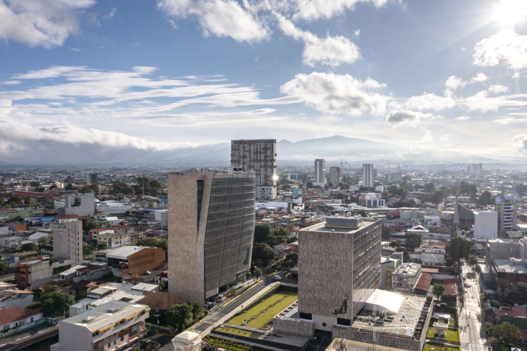 Costa Rica enfrenta el desafío de dar nueva vida a miles de inmuebles vacíos