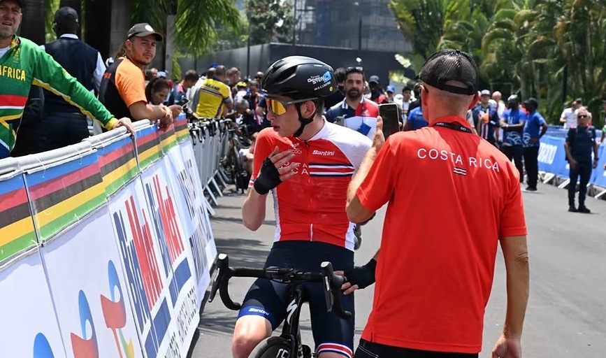 Oficial: ciclista tico Sebastián Castro ficha con el Movistar Team Academy