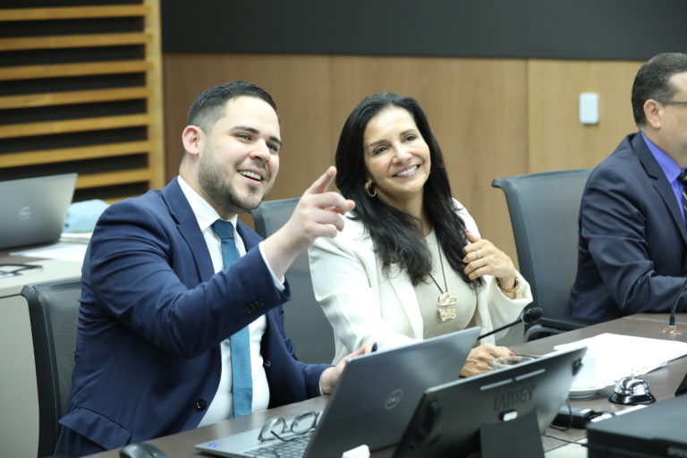 ¿Qué hizo el congreso esta semana? Del 13 al 16 de octubre de 2025