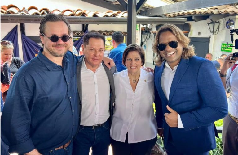 Diputado Barrantes intenta bajarle el tono a zafarrancho en parqueo, Cisneros lo califica de "inaceptable"