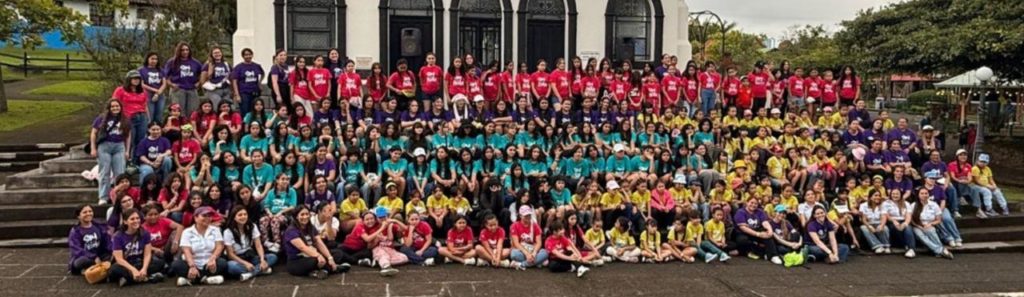 Aprendizaje y empoderamiento marcan la primera edición de “Brillamos Juntas”