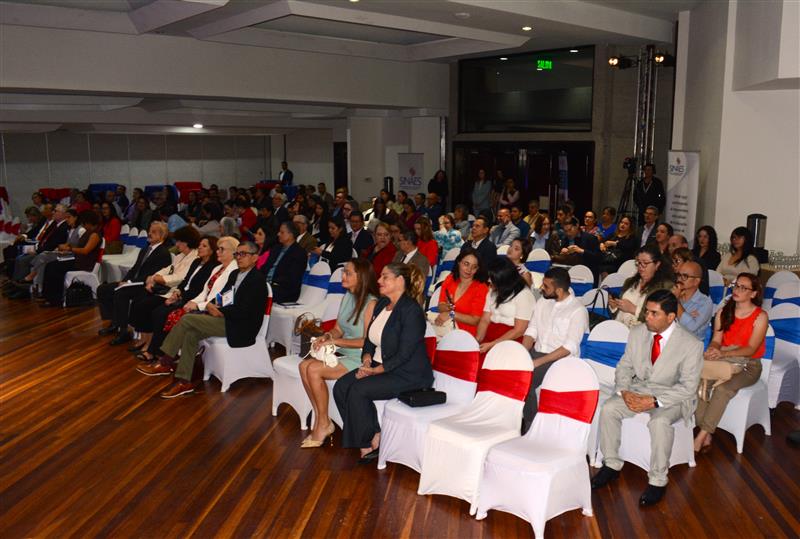 SINAES aborda los desafíos y oportunidades de las microcredenciales y la flexibilidad curricular en la Educación Superior Costarricense