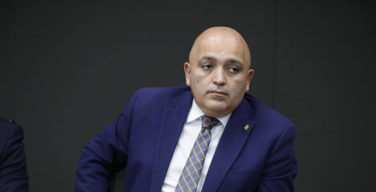 Diputado del PUSC propone agravar penas por homicidio, violación, hurto y robo cometidos contra turistas