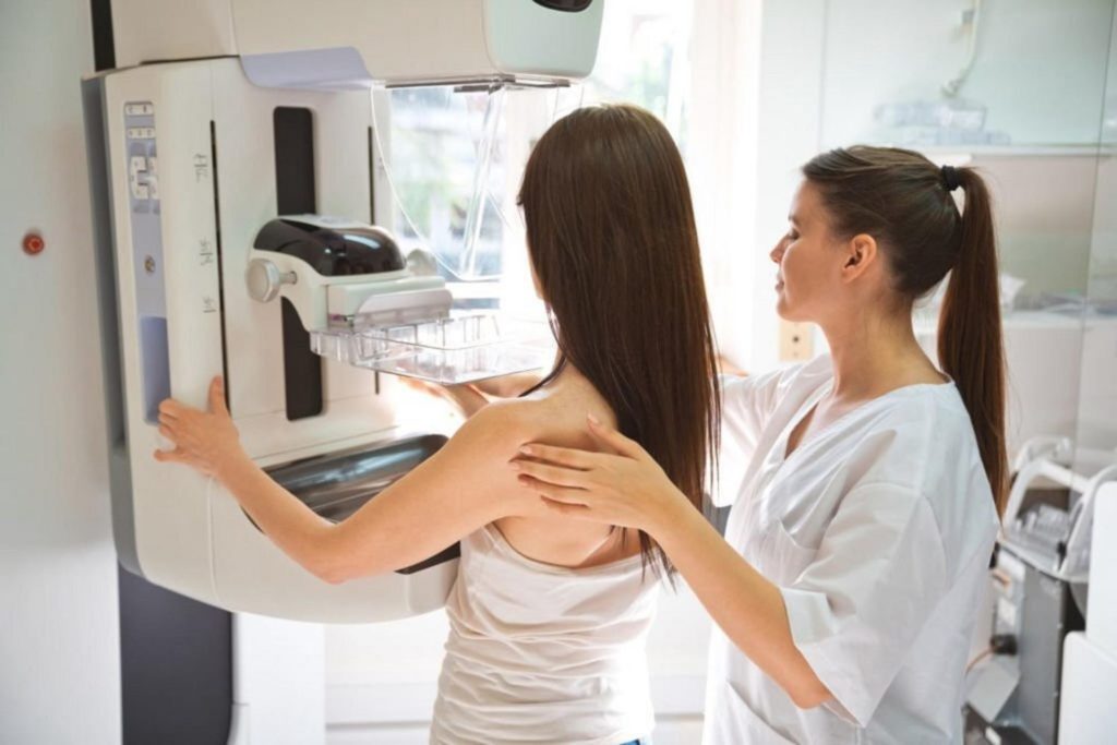 Fedefarma: mitad de las pacientes con cáncer de mama no presentan factores de riesgo