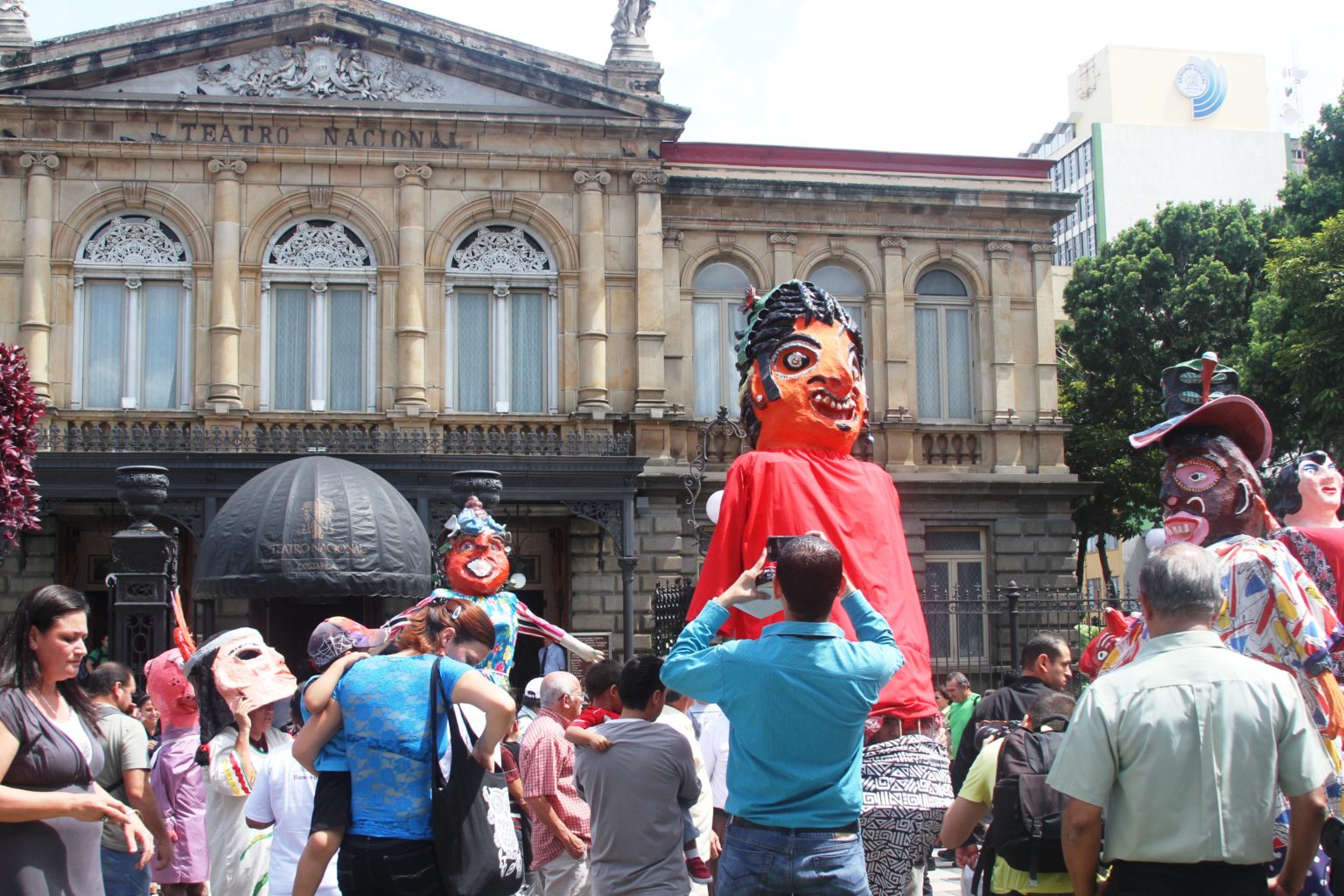 Imagen principal del artículo: Costa Rica celebrará el Día de la Mascarada Tradicional con actividades culturales en todo el país