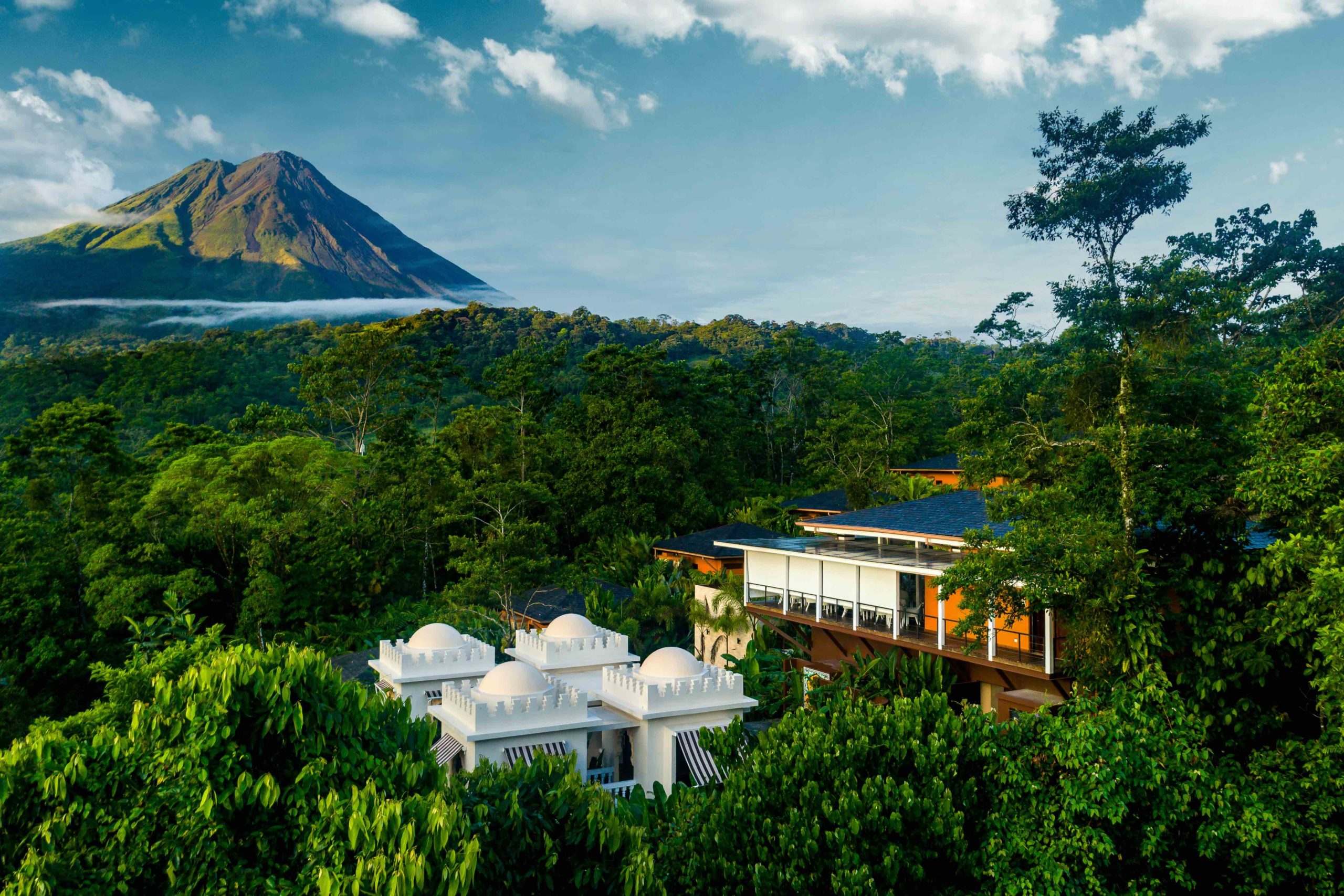 Imagen principal del artículo: Nayara Springs es el primer hotel en Costa Rica en obtener Tres Llaves MICHELIN