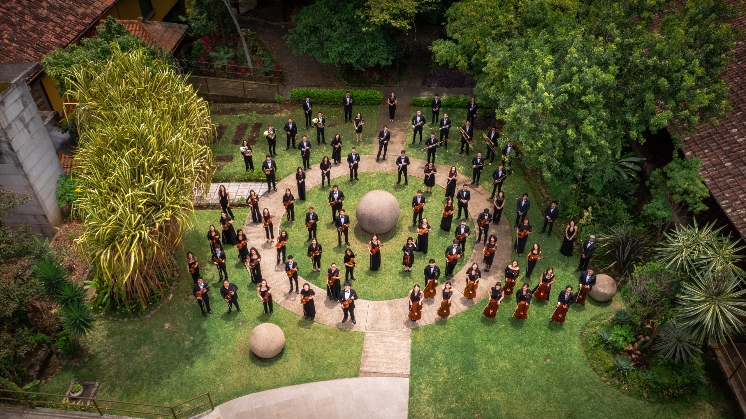 Imagen principal del artículo: Talento joven costarricense se proyecta al mundo con la gira de la Orquesta Sinfónica Juvenil
