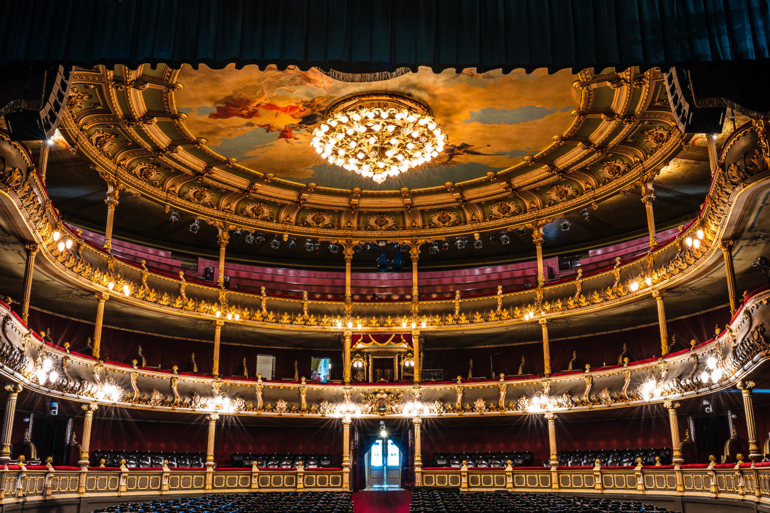 Imagen principal del artículo: 128 años del Teatro Nacional: un escenario vivo de arte, aprendizaje y futuro