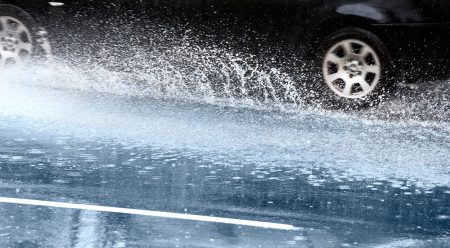 Imagen principal del artículo: Expertos recomiendan mayor precaución ante lluvias e inundaciones