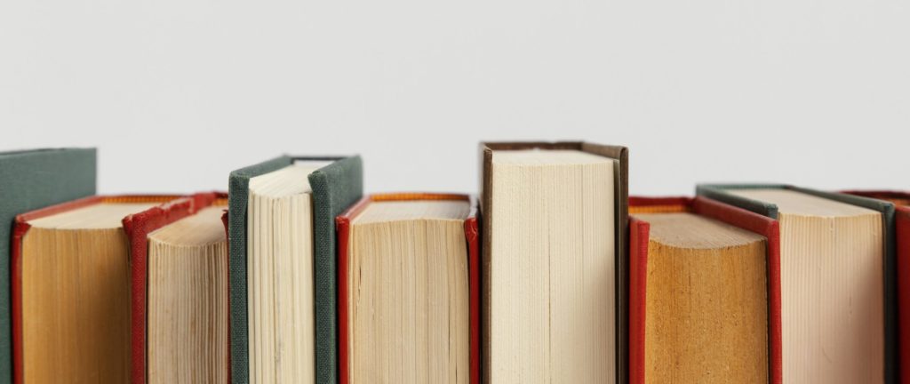 Taller gratuito de escritura creativa invita a adolescentes a explorar su imaginación en Cartago