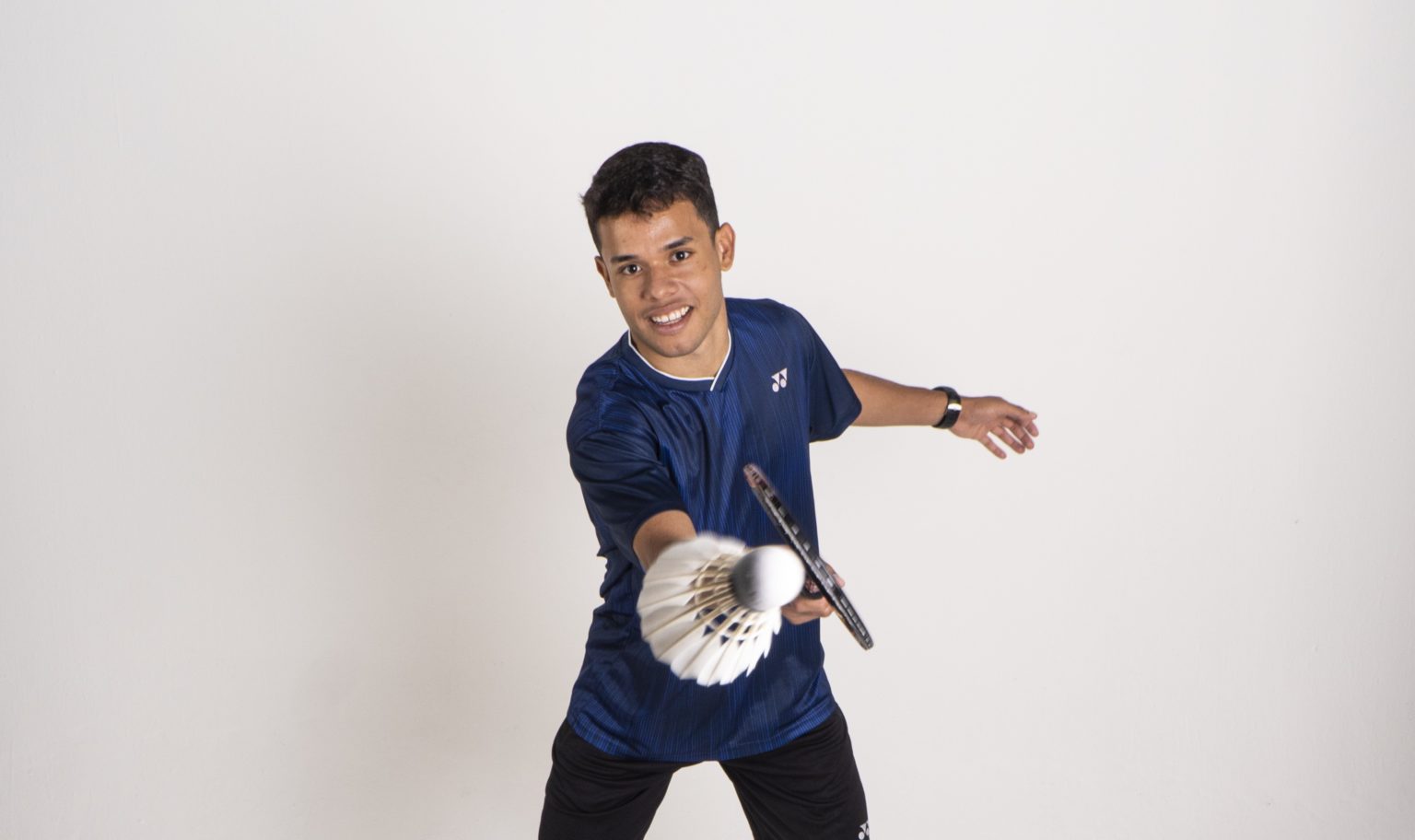 Imagen principal del artículo: Uriel Canjura, el centroamericano que brilló en Costa Rica y refleja la preparación de un atleta de élite